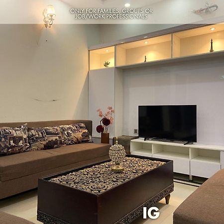 3 Bedroom Furnished Holiday Home Near Valencia Town, Lake City & Ring Road Lahore Eksteriør billede