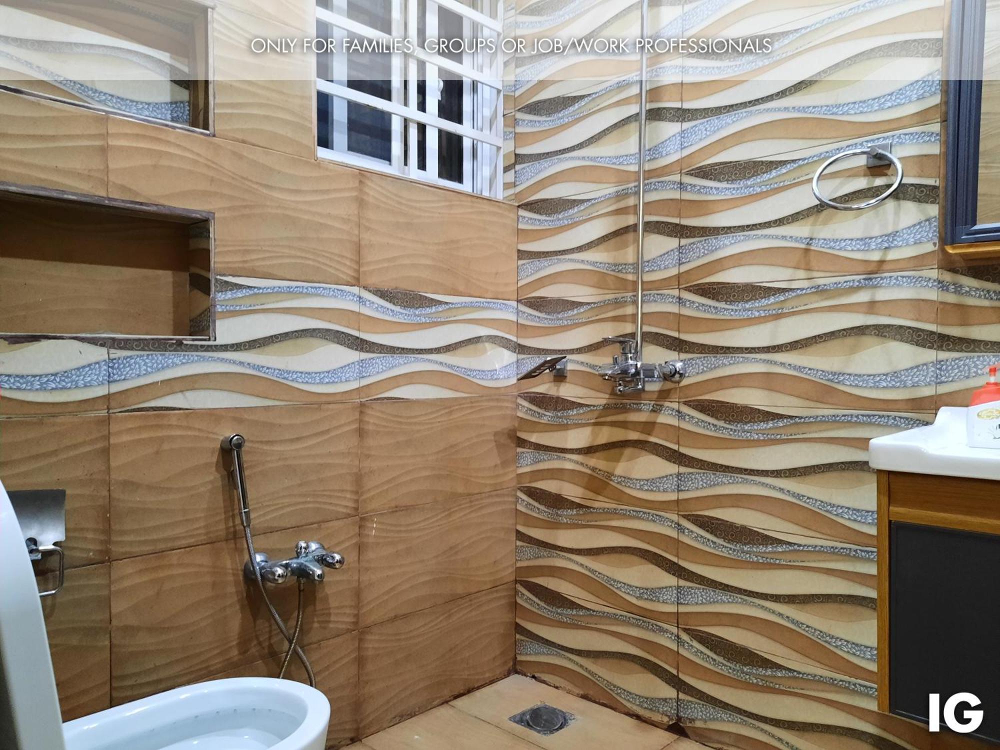 3 Bedroom Furnished Holiday Home Near Valencia Town, Lake City & Ring Road Lahore Eksteriør billede