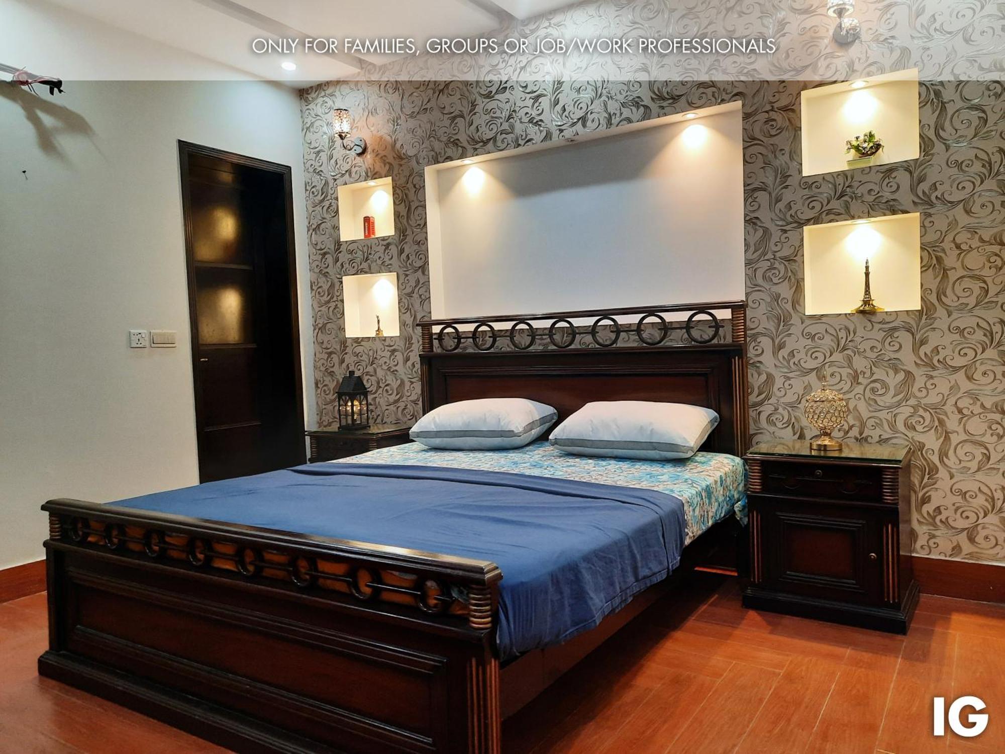 3 Bedroom Furnished Holiday Home Near Valencia Town, Lake City & Ring Road Lahore Eksteriør billede