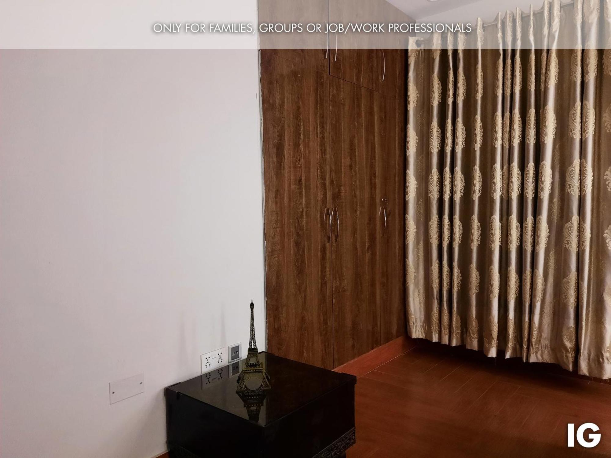 3 Bedroom Furnished Holiday Home Near Valencia Town, Lake City & Ring Road Lahore Eksteriør billede